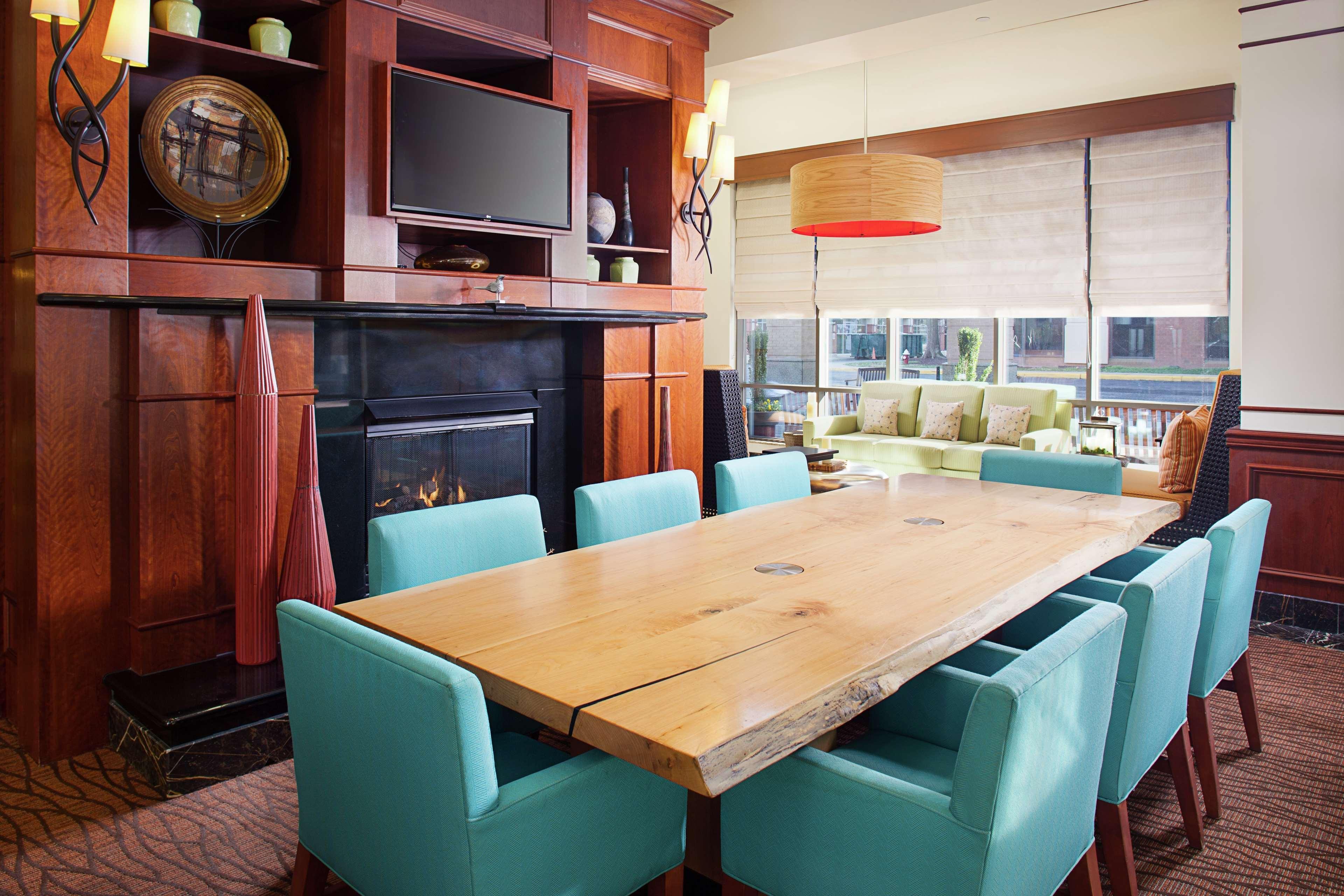 Hilton Garden Inn Virginia Beach Town Center Εξωτερικό φωτογραφία