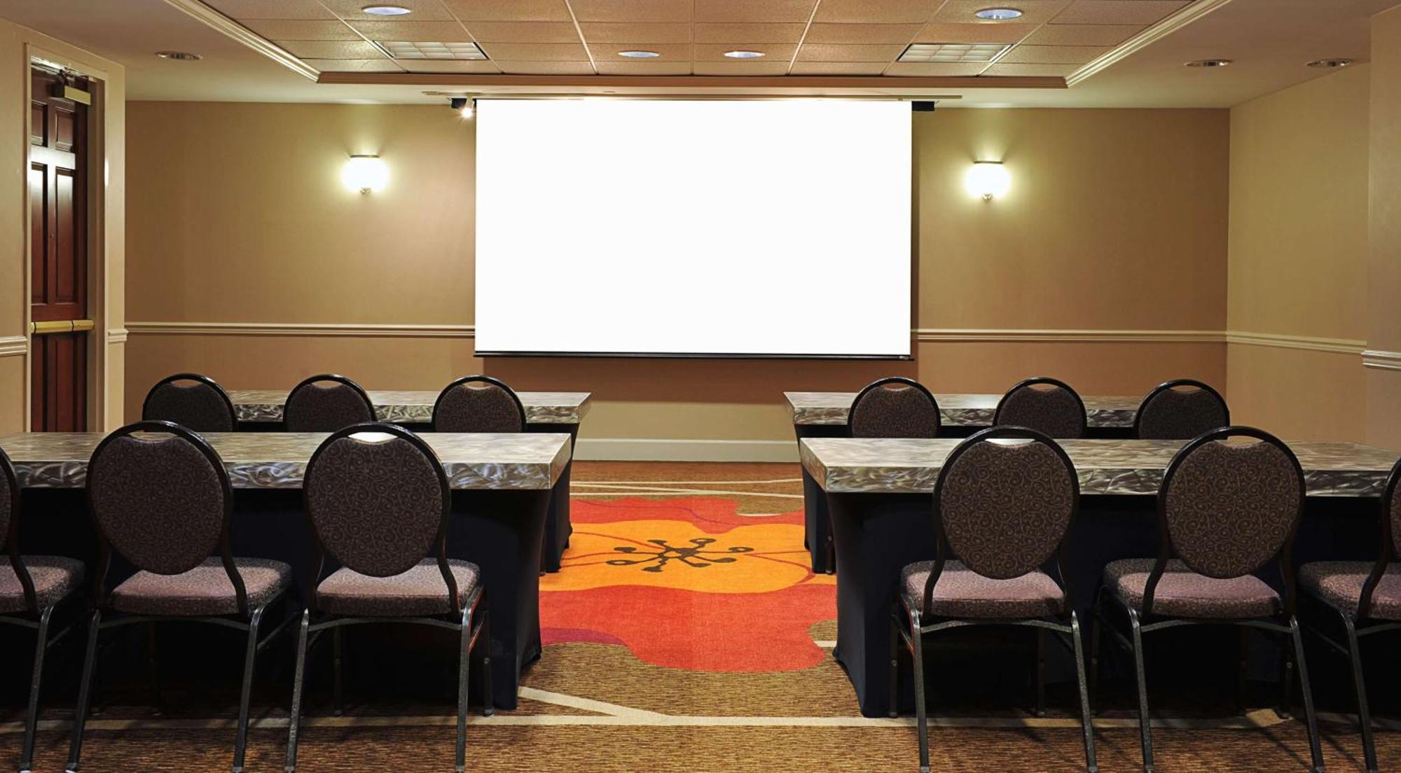 Hilton Garden Inn Virginia Beach Town Center Εξωτερικό φωτογραφία