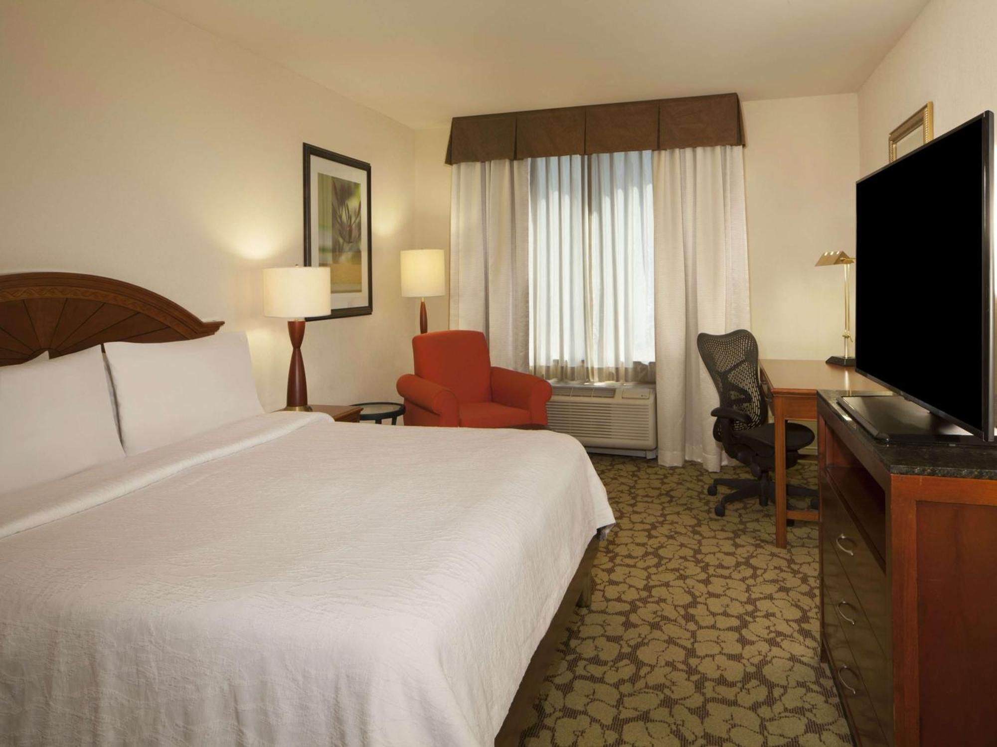 Hilton Garden Inn Virginia Beach Town Center Εξωτερικό φωτογραφία