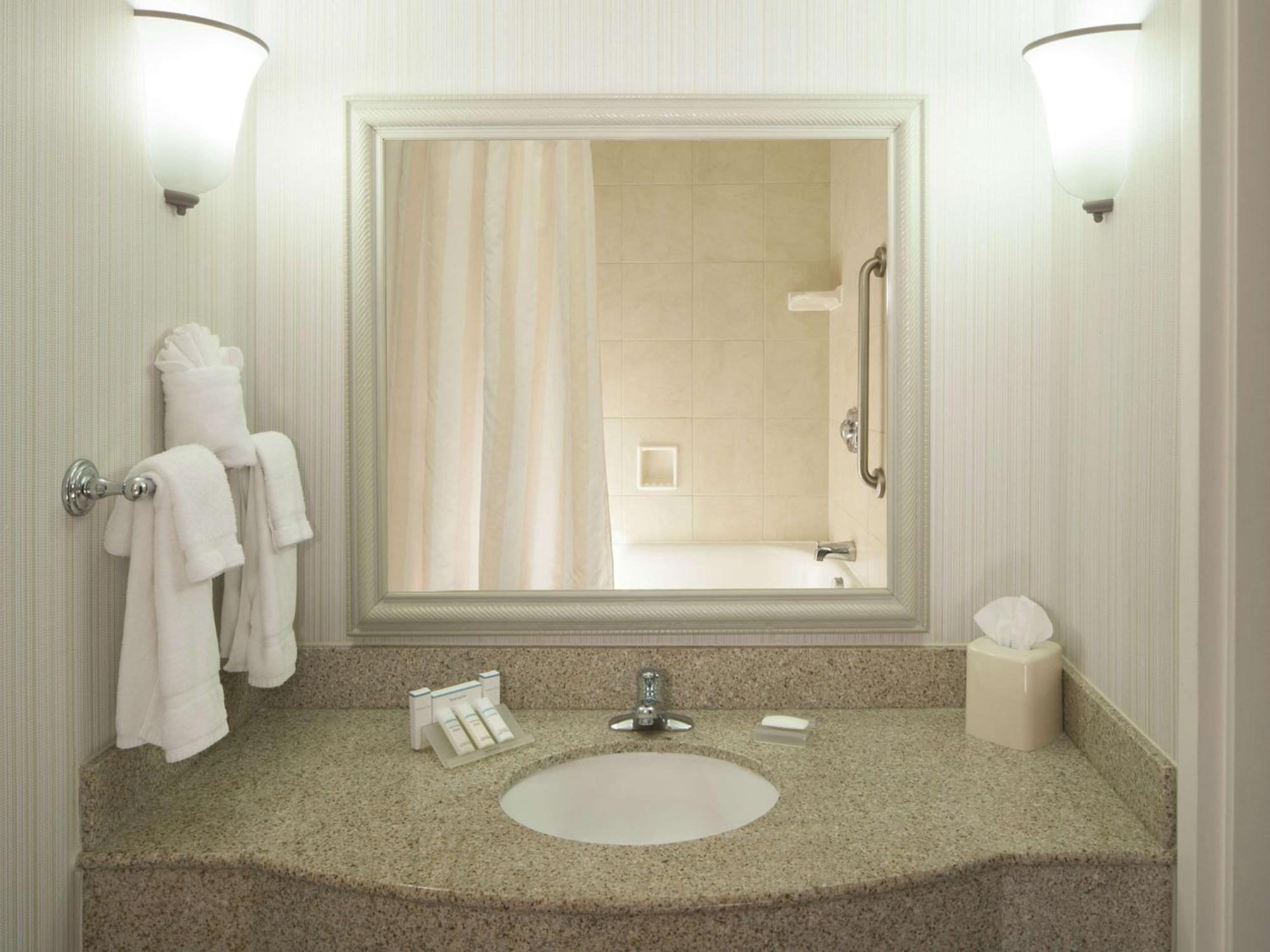 Hilton Garden Inn Virginia Beach Town Center Εξωτερικό φωτογραφία