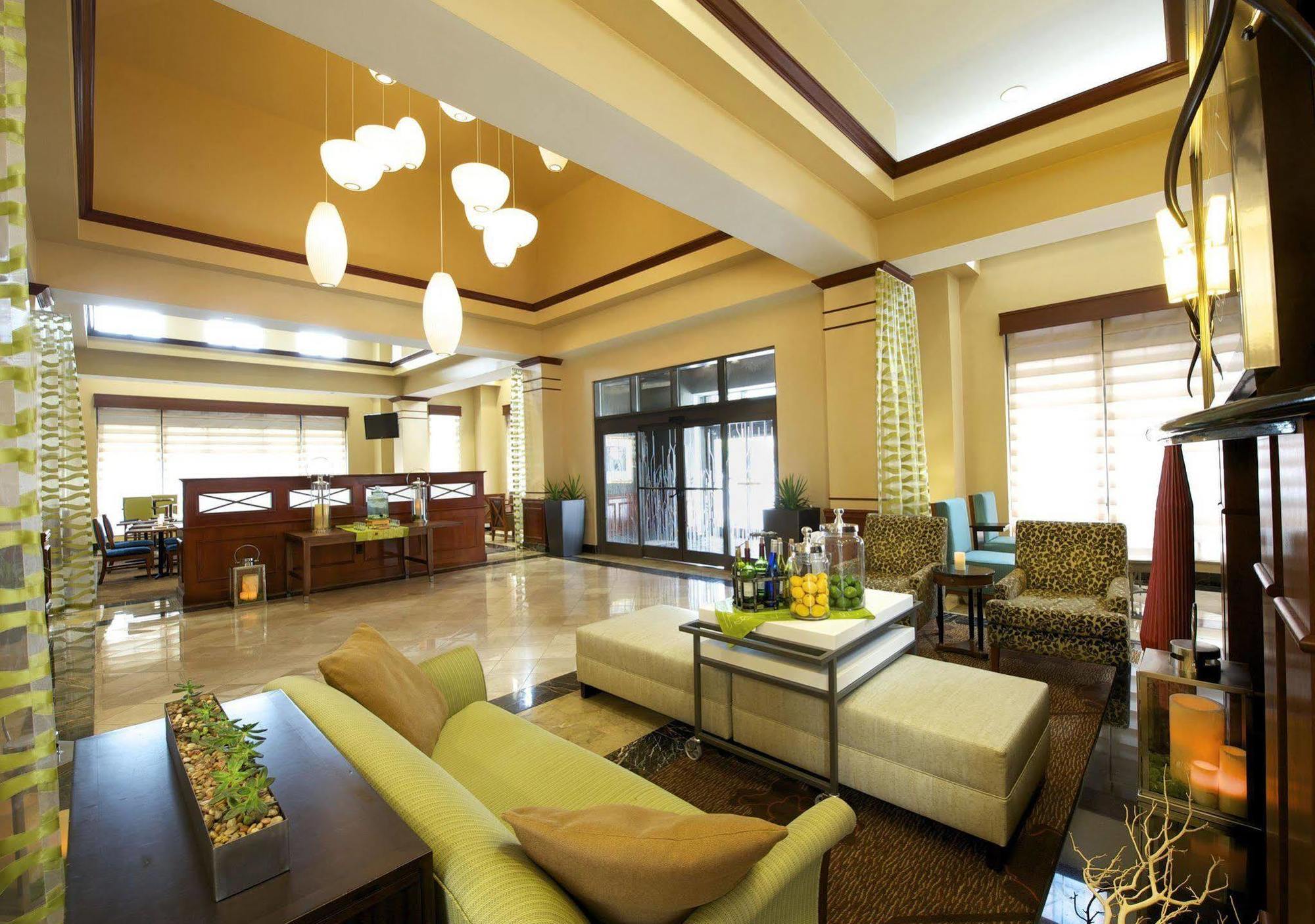 Hilton Garden Inn Virginia Beach Town Center Εξωτερικό φωτογραφία